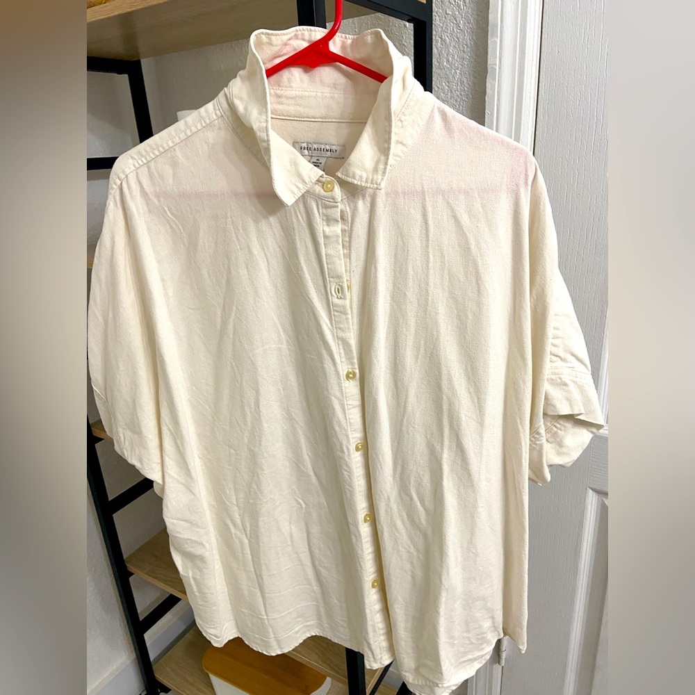 Woman’s Free Assembly White button down